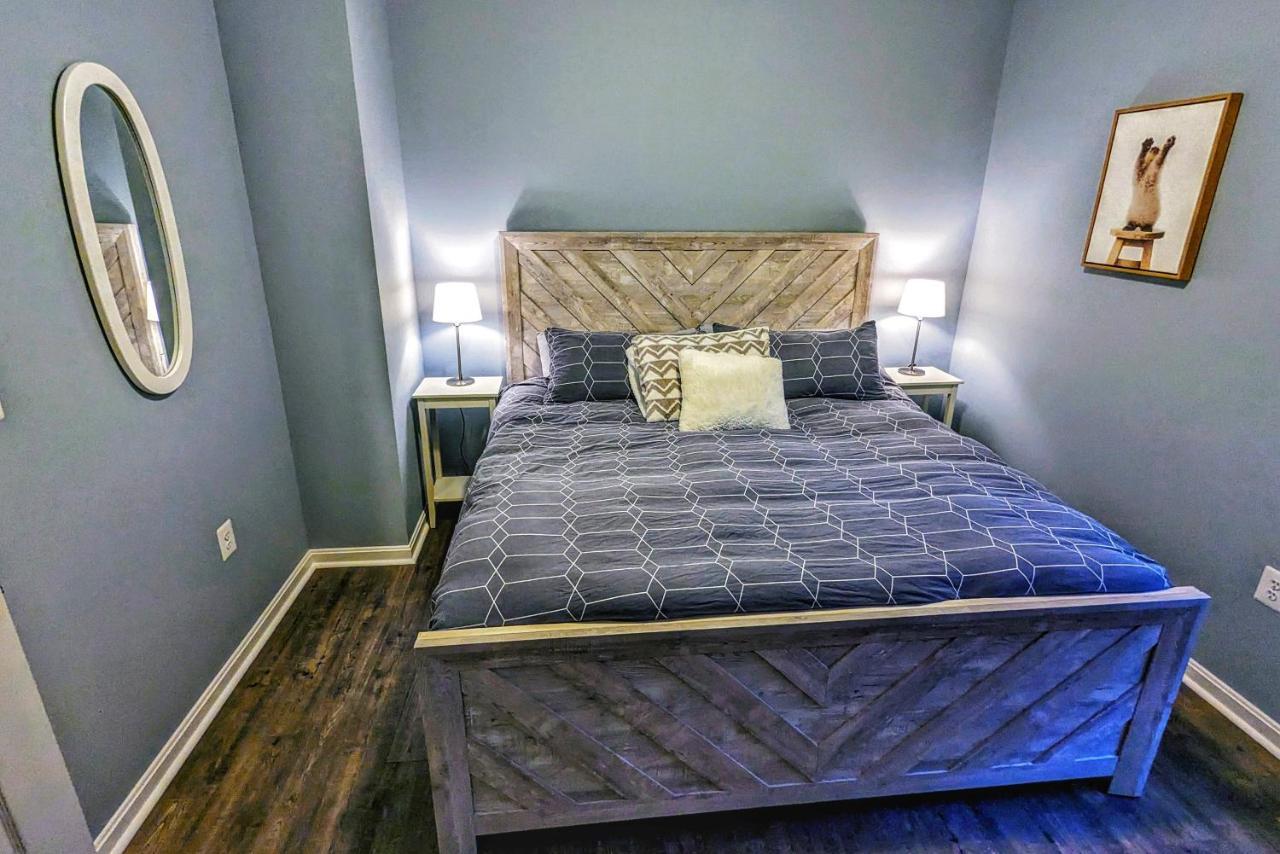 Mountain Getaway - 7 Beds, 2 King - Large Common Area Hébergement de vacances