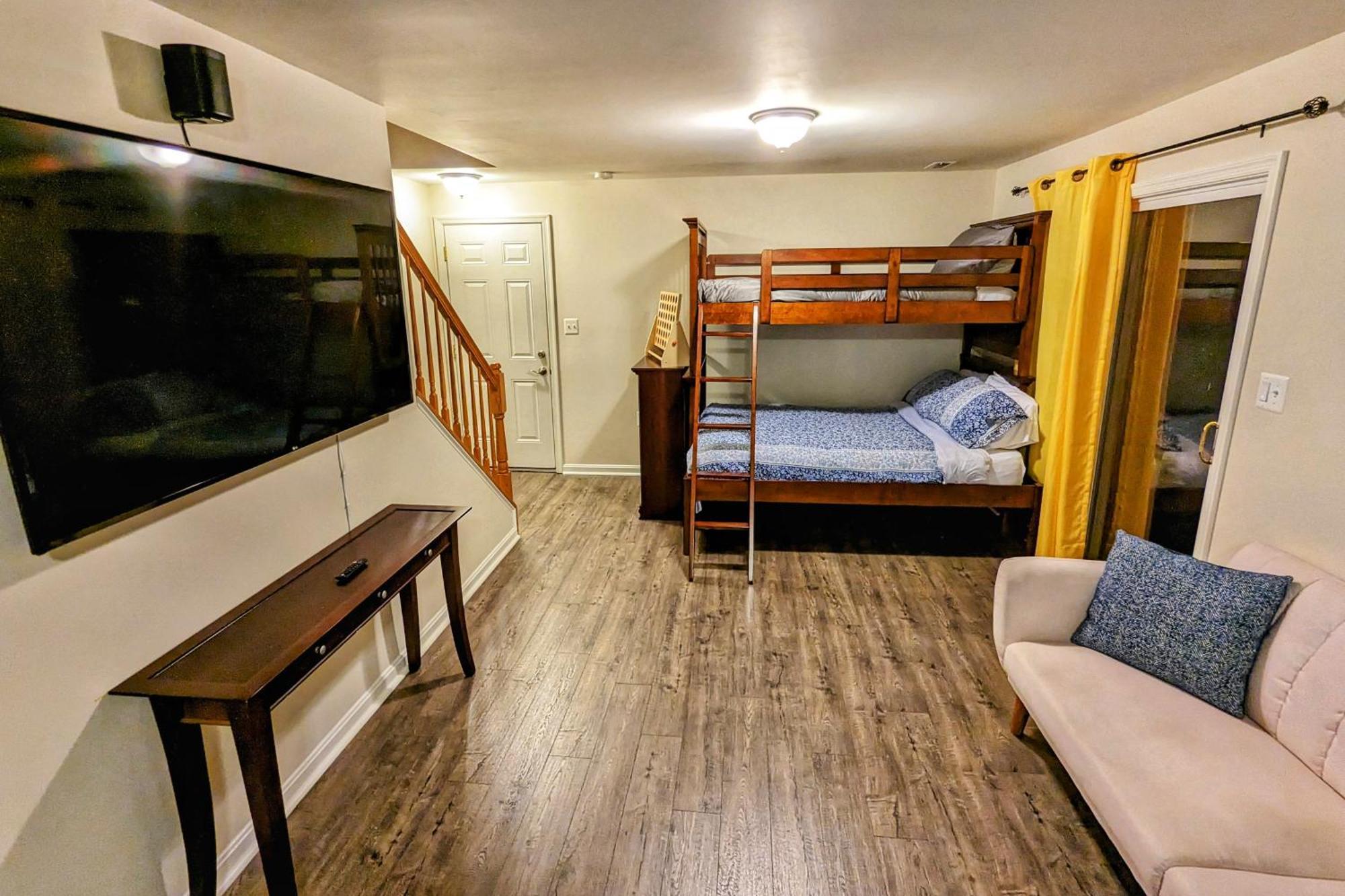Hébergement de vacances Mountain Getaway - 7 Beds, 2 King - Large Common Area Harpers Ferry